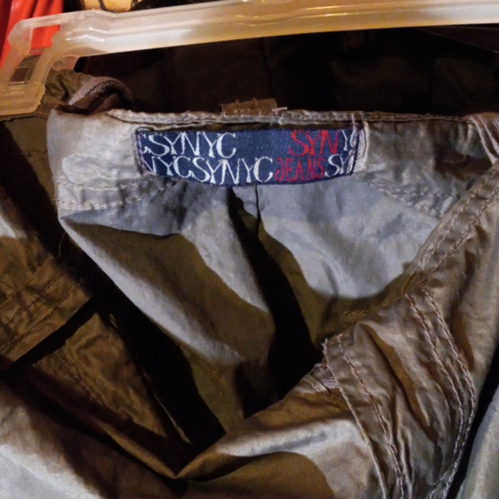 Pants - Picture 2 of 8